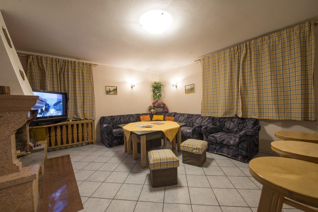 Chata Pleso Татранска-Штрба Экстерьер фото